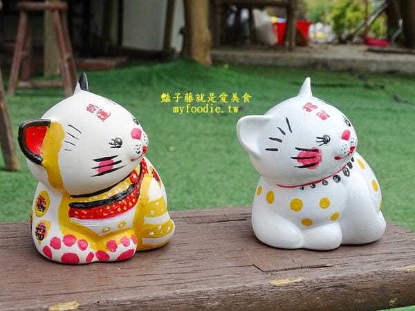 百大文化基地【2026田中窯蜀葵花海藝術季】田中窯創藝園區體驗手拉坏彩繪撲滿植物敲拓染樂趣,彰化旅遊古早味桶子雞美食必吃!