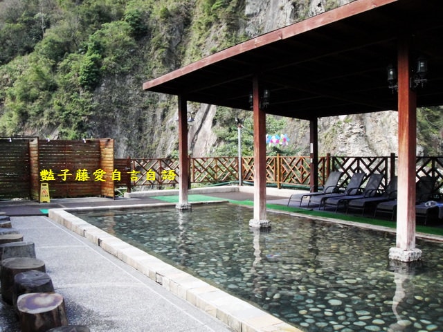 台中旅遊＆統一谷關溫泉養生會館。日式庭園露天溫泉泡湯去【豔子藤旅遊全地圖】
