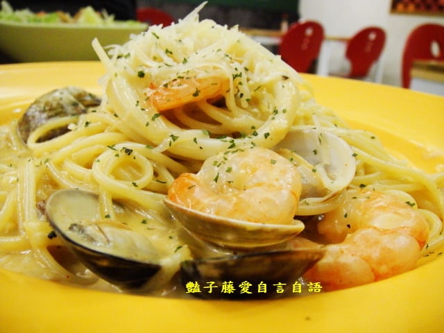 台中異國美食＆CIAO UNO PASTA香濃起司義式披薩餃【豔子藤就是愛美食】登上聯合新聞網首頁