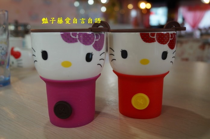 熾天使Kitty主題餐廳．一中街商圈紅樓卡哇伊【豔子藤就是愛美食】