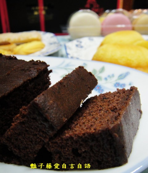 甜食糕點＆金格法式馬卡龍彌月禮盒。尊寵我的小寶貝雙層禮盒【豔子藤美食嚐鮮試吃報告】