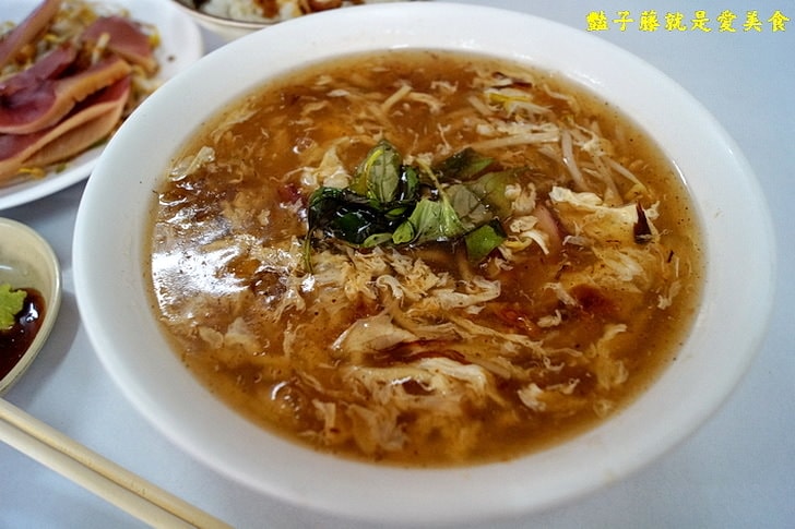 【大雅正統魷魚羹羊肉羮】台中大雅在地小吃．食尚玩家報導台灣小吃．羊肉炒飯與魷魚羹和肉角飯是人氣招牌