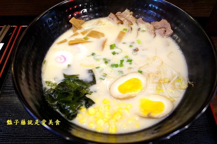 【鹿兒島拉麵火鍋專門店】豐原廟東小吃美食．豐原平價好吃拉麵．台灣口味相撲拉麵．誰來挑戰？
