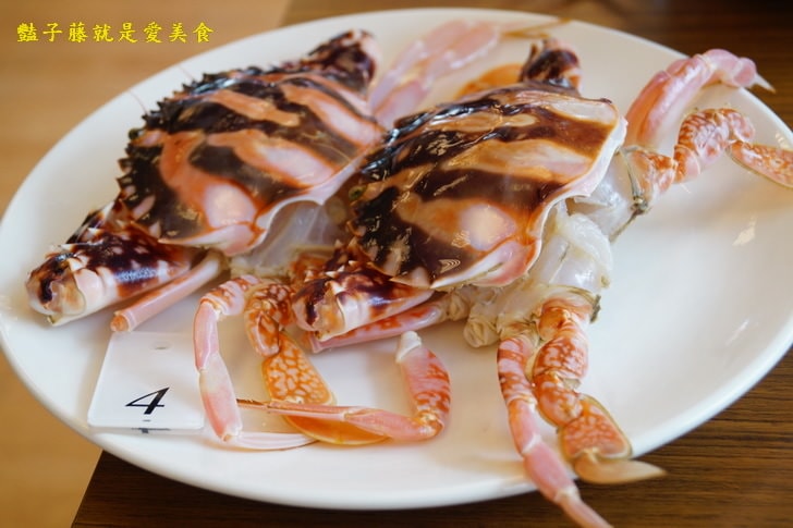 【蒸龍宴】台中大雅美食海鮮餐廳.秋蟹肥美.波士頓龍蝦鮮甜彈牙.精華粥底人間美味.蒸氣養生海鮮館.蒸食好料理