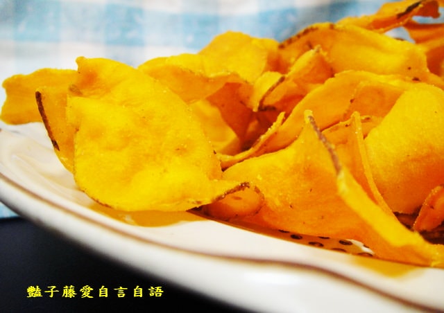 茶點零食＆聯華卡迪那鮮切。香脆甘甜台灣甘藷脆片v.s濃芋鹹香台灣香芋脆片【豔子藤美食嚐鮮試吃報告】