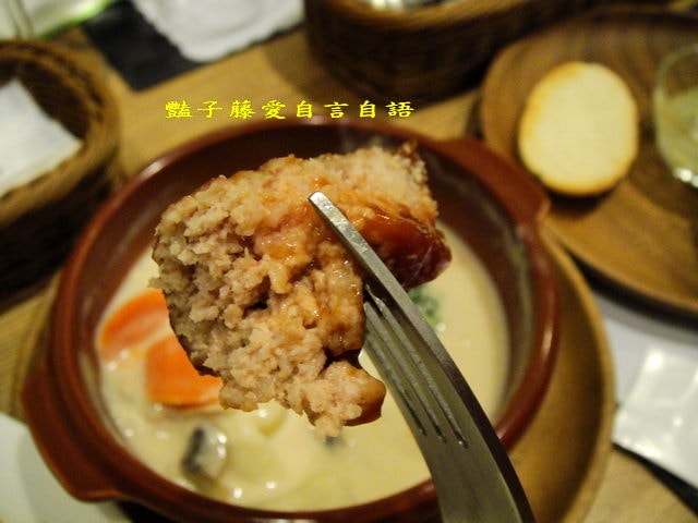 Demi House日式洋食館．超強手工漢堡排+起司豬排咖哩蛋包飯【豔子藤就是愛美食】