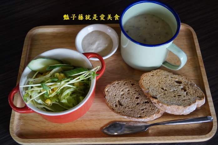 【彰化員林火車站美食】原覺咖啡．沒有湯的瑞士起司鍋．豔子藤就是愛美食
