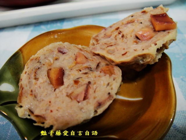 煲炖湯品＆活叻小丸子。三鮮貢丸+芋頭貢丸+泡菜貢丸爆汁超好吃【豔子藤美食嚐鮮試吃報告】