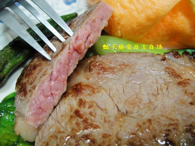 煎烤滷味＆集鮮乾式熟成牛肉的魅力。股神巴菲特的指定午餐【豔子藤美食嚐鮮試吃報告】