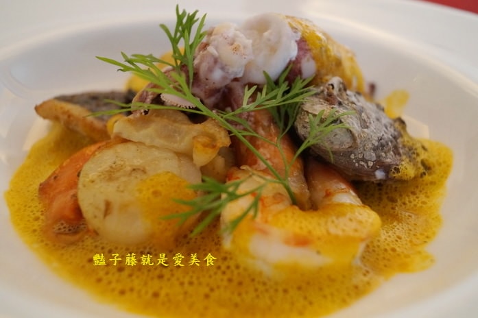 台中法式料理主菜馬賽燴海鮮．連甜點都很棒的夏蒙法式小館【豔子藤就是愛美食】