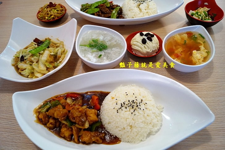 【揀選食坊】文心森林公園旁溫馨小館.墨西哥廚師的中華料理.蠔油牛肉與左宗棠雞.西湖牛肉羮口感醇香滑順
