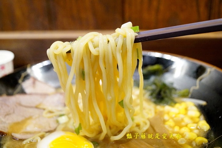 【鹿兒島拉麵火鍋專門店】豐原廟東小吃美食．豐原平價好吃拉麵．台灣口味相撲拉麵．誰來挑戰？
