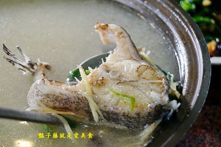 【大祥海鮮屋】台灣美食道地客家菜.台中西屯區美食.客家盆菜很經典.梅干扣肉與魚脯燜豆腐好吃又下飯