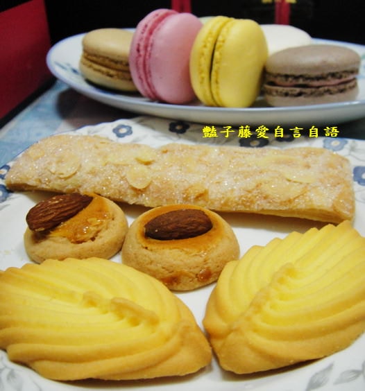 甜食糕點＆金格法式馬卡龍彌月禮盒。尊寵我的小寶貝雙層禮盒【豔子藤美食嚐鮮試吃報告】