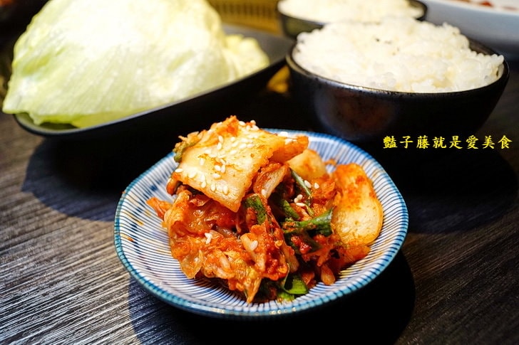 【Nikuniku肉肉燒肉五權西店】台中燒肉.1680豚肉雙人套餐.伊比利豬.松阪豬.海鮮干貝大草蝦.北谷櫻桃鴨幸福饗宴