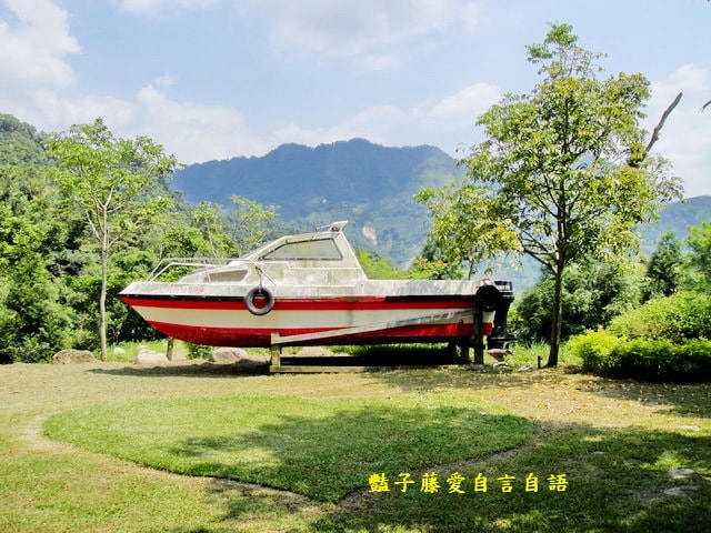橄欖樹夢想園地。招牌美食搖擺雞想吃要先預訂【豔子藤就是愛美食】感謝推薦登上聯合新聞網首頁