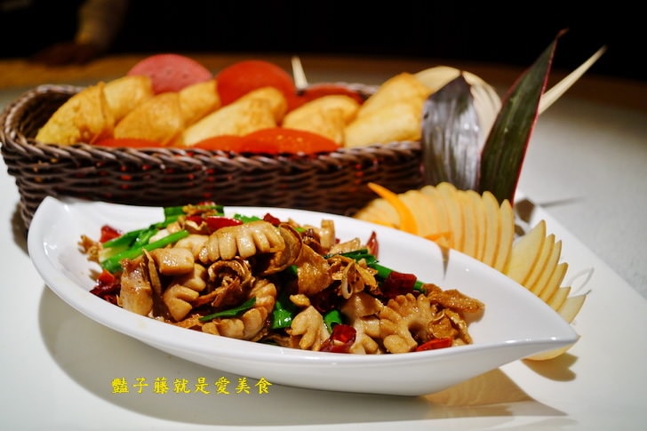 台中美食北海岸海鮮餐廳．烏金報到．黑潮烏魚大餐季節限定【豔子藤就是愛美食】
