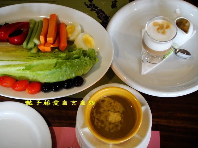 美味盡在k2小蝸牛廚房．四種起司的披薩傳統義大利慢食【豔子藤就是愛美食】