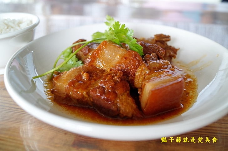 【慶東大閘蟹生態農場】秋蟹肥美.品嚐大閘蟹最佳賞味期.古早味爌肉肥嫩瘦Ｑ農家菜.兔兔天竺鼠可愛動物區