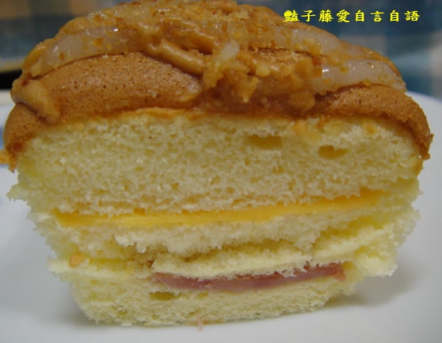 甜食糕點＆2度C蛋糕火花滋滋叫！仆街起司挑戰鹹甜新滋味【豔子藤美食嚐鮮試吃報告】