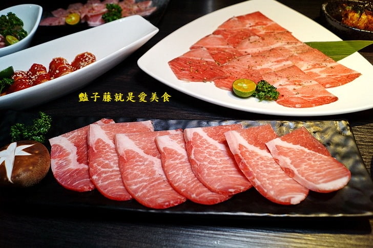 【Nikuniku肉肉燒肉五權西店】台中燒肉.1680豚肉雙人套餐.伊比利豬.松阪豬.海鮮干貝大草蝦.北谷櫻桃鴨幸福饗宴