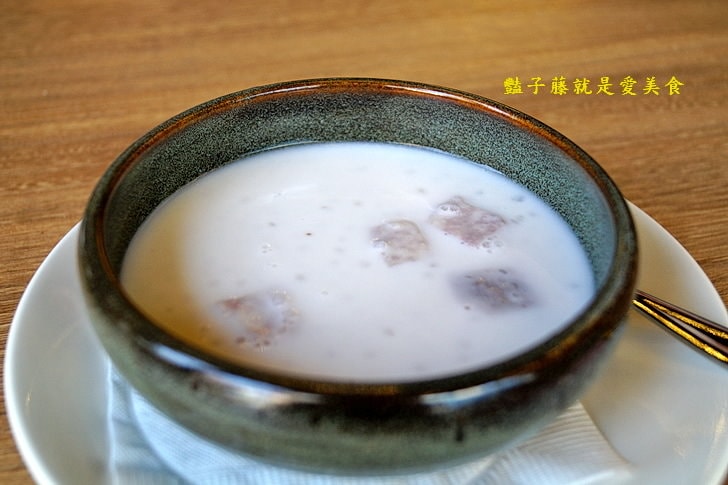 【義燒肉】新竹金山街美食.老爸現撈.岳父用心.義式日式創意商業午餐.甜點比利時蜂鳥冰淇淋與阿芋伯遊泰國