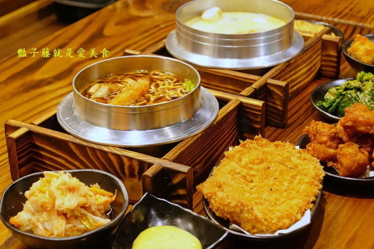【焱鬼鍋燒專門店】嘉義火車站美食.焱鬼傳說唐揚雞和自製泡菜很厲害.仁愛二番店.豔子藤美食地圖