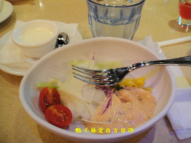 台北異國美食＆茄子歐風咖哩。藍帶豬排咖哩+蛋包飯炸雞塊品嚐美味【豔子藤就是愛美食】登上聯合新聞網首頁