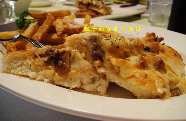 台北異國美食＆維也納小館。脆皮烤雞腿青醬燉飯法式油封鴨披薩【豔子藤就是愛美食】登上聯合新聞網首頁