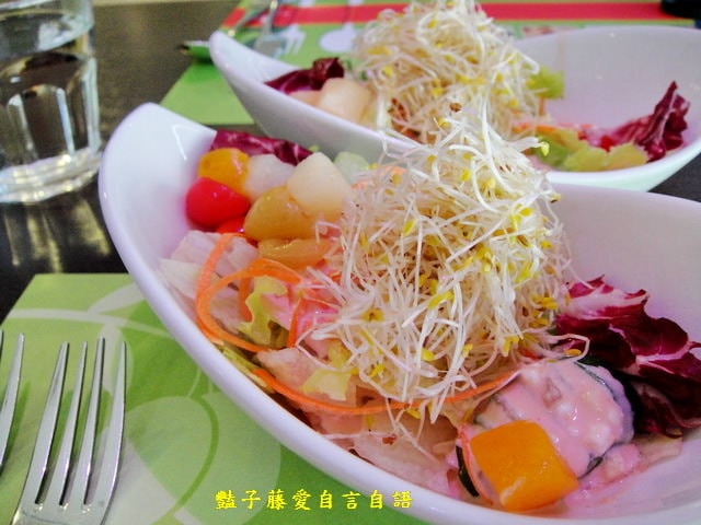 日光．郡義式廚坊．松露菌菇鮮蝦義大利麵美味大推【豔子藤就是愛美食】