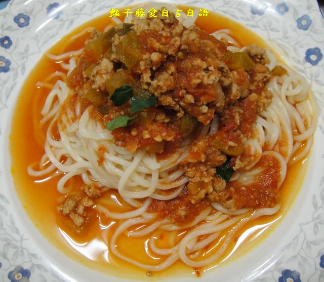 煮食麵點＆雙人徐炸醬麵番茄肉末麵。食尚界的香奈兒【豔子藤美食嚐鮮試吃報告】