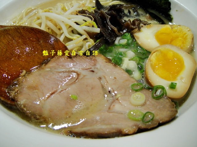 豚骨家。西湖市場日本人做的九州博多豚骨拉麵【豔子藤就是愛美食】登上聯合新聞網首頁
