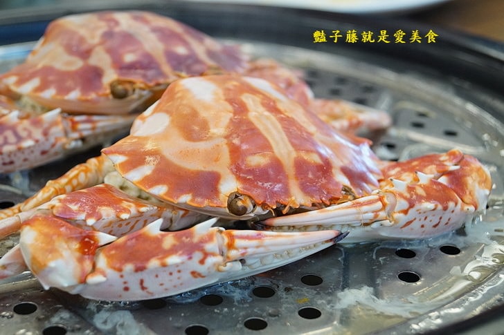 【蒸龍宴】台中大雅美食海鮮餐廳.秋蟹肥美.波士頓龍蝦鮮甜彈牙.精華粥底人間美味.蒸氣養生海鮮館.蒸食好料理