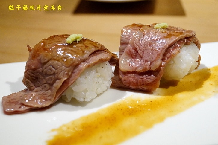 【米上有魚嘉義壽司店】大綜合壽司．天使蝦握壽司．軟殼蟹炸蝦捲創作壽司．嘉義美食好吃日式料理