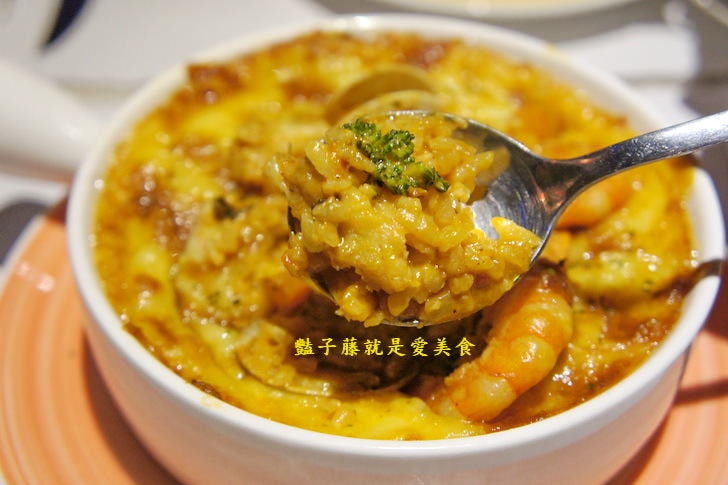 【吉仁牛排館】新竹美食餐廳．美式菲力牛排與義式海鮮焗飯的美味首選．豔子藤美食地圖