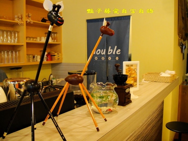 焗烤德式腸雞蛋糕大推．大坡咖啡館【豔子藤就是愛美食】