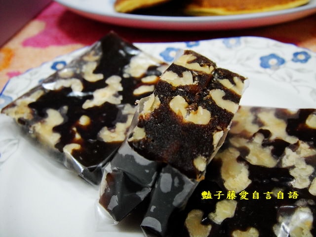 甜食糕點＆元祖核棗糕送禮送到心坎裡的春節伴手禮。同場加映哆啦A夢最愛黃金銅鑼燒【豔子藤美食嚐鮮試吃報告】