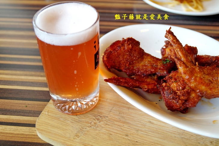 【Malt Share咖啡餐酒館】馬祖淡菜.好吃肥美正是好時節.牛肝菌野菇干貝燉飯煞是美味.佐酒開胃菜墨西哥辣雞翅