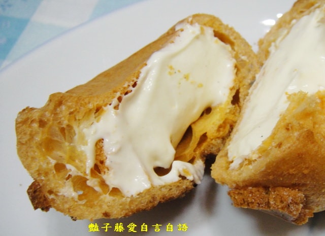 甜食糕點＆克朗奇手作爽脆泡芙。現吃現灌好吃又好玩【豔子藤美食嚐鮮試吃報告】