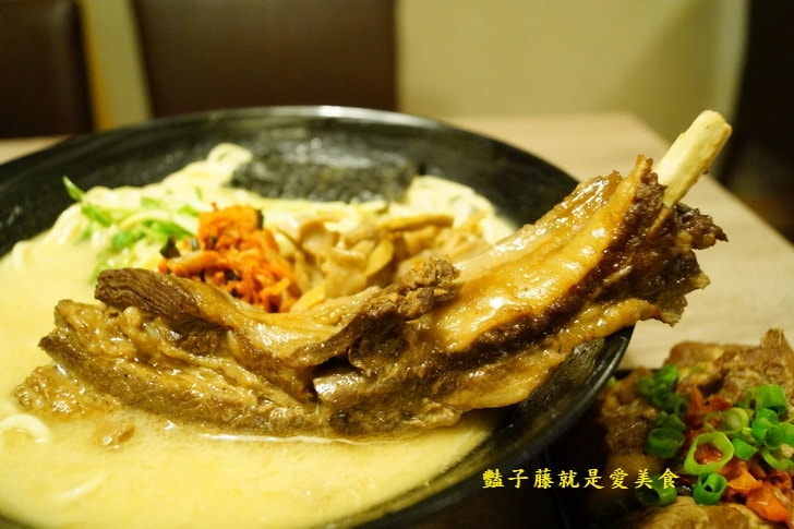 【赤坂拉麵】台中好吃拉麵.日式肋排拉麵豪邁吃.日本電視冠軍拉麵.逢甲文華道店.說好的地獄麻辣拉麵超過癮
