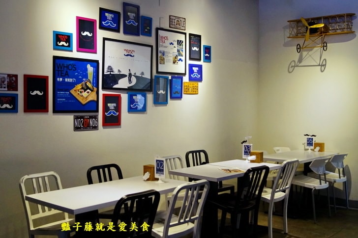【鬍子茶WHO'S TEA逢甲店】逢甲商圈平價美食.歐巴的泡麵石鍋.布雷克的帕里尼.黑鬍子奶茶.恐龍美祿.美食環遊世界