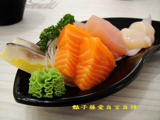 一築金野台炙燒牛肉握壽司．盛合海鮮蓋飯幸福美味【豔子藤就是愛美食】