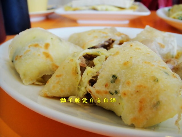 台中早午餐天味早餐。豆漿紅茶和雪花肉蛋餅的絕佳組合【豔子藤就是愛美食】登上聯合新聞網首頁
