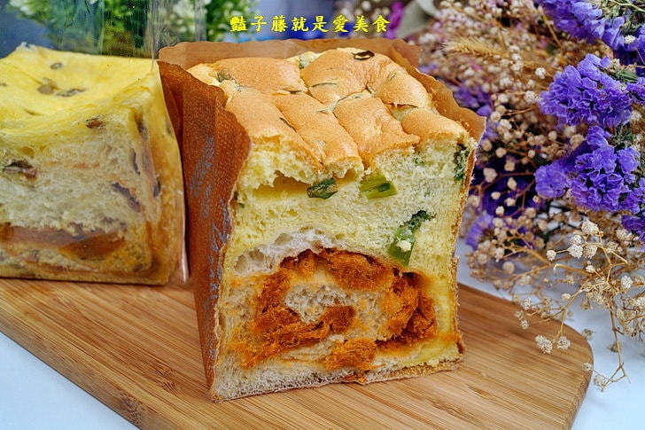 【品麵包】台中吐司專賣店.早晨六點半.中部最早出爐的完熟吐司.愛上吐司.50種吐司.日系歐式麵包細細品味