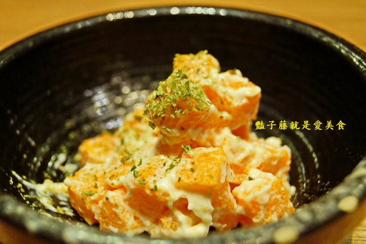 【新竹Moibon炭火串燒】新竹城隍廟美食．隱藏巷弄裡的日式串燒居酒屋．豔子藤美食地圖