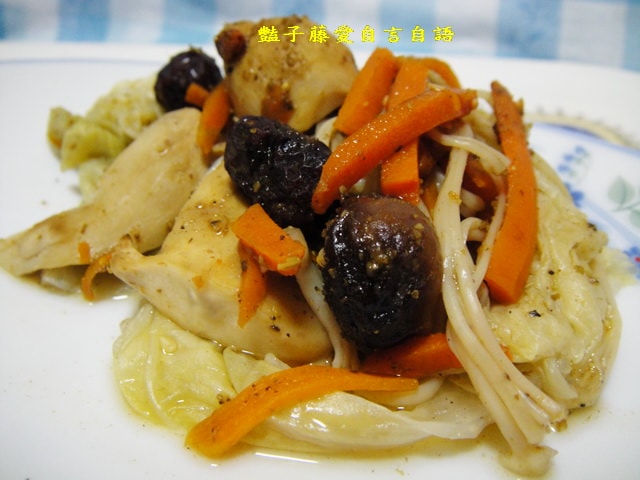 煮食麵點＆草原風蒙古火鍋湯底創意料理。辣炒年糕【豔子藤美食嚐鮮試吃報告】