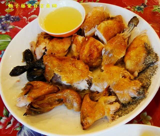 台雞店甕仔雞(鹿谷店)酥皮烤雞皮脆肉嫩【豔子藤就是愛美食】登上聯合新聞網首頁