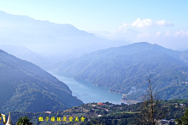 【清境茲心園山莊】南投住宿旅遊．湖光山色．落日餘暉．清境民宿雲霧飄渺．許自己一個放空悠閒的假期