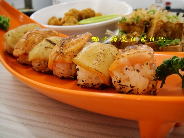 一築金野台炙燒牛肉握壽司．盛合海鮮蓋飯幸福美味【豔子藤就是愛美食】