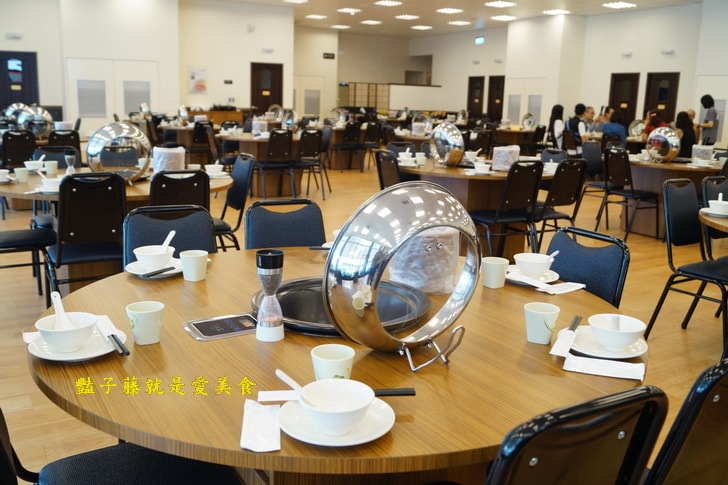 【蒸龍宴】台中大雅美食海鮮餐廳.秋蟹肥美.波士頓龍蝦鮮甜彈牙.精華粥底人間美味.蒸氣養生海鮮館.蒸食好料理